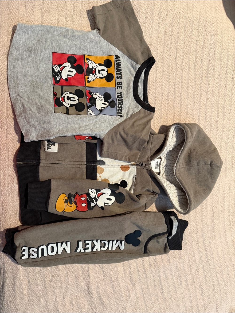 3 piece Disney Gray & Black Mickey Mouse Sherpa-Lined Kids Hoodie